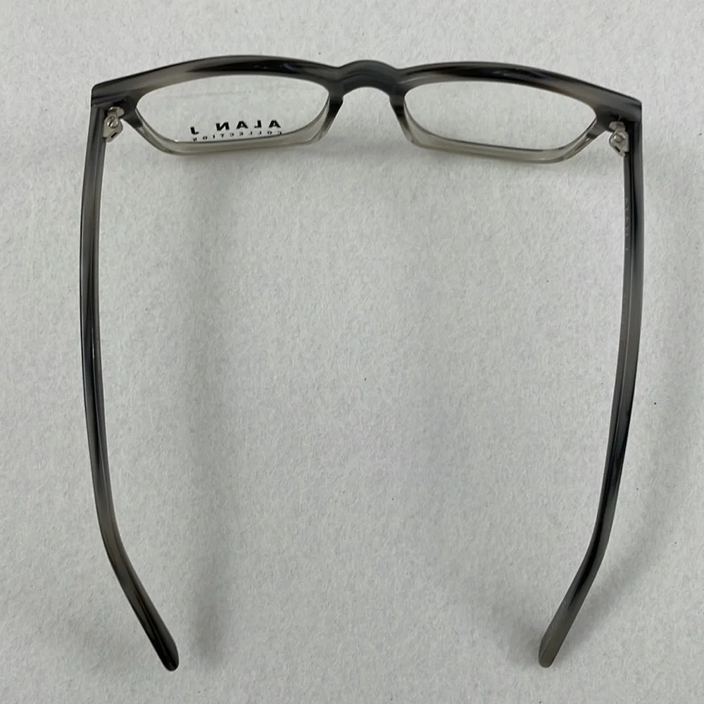 NWT Alan J AJ-104 Glasses with Case and Lens Cloth